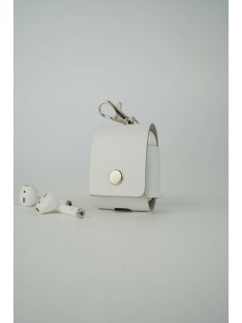 Чехол для Apple AirPods белый